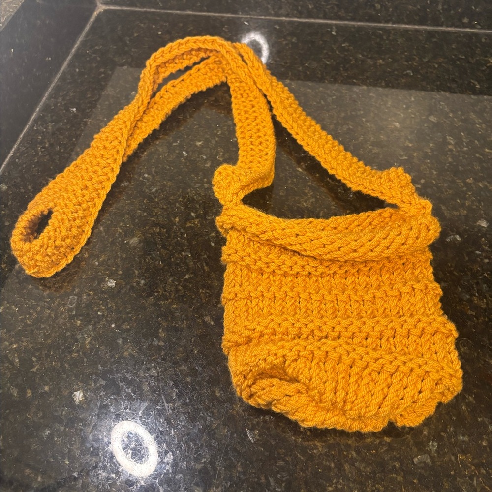 NWOT Mustard Yellow Knit Cross-body Purse/Bag